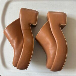 Everlane Puffa Clog - Desert Tan 8.5